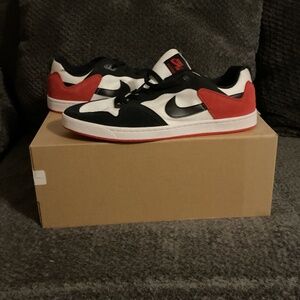 Nike SB Alleyoop sz 14